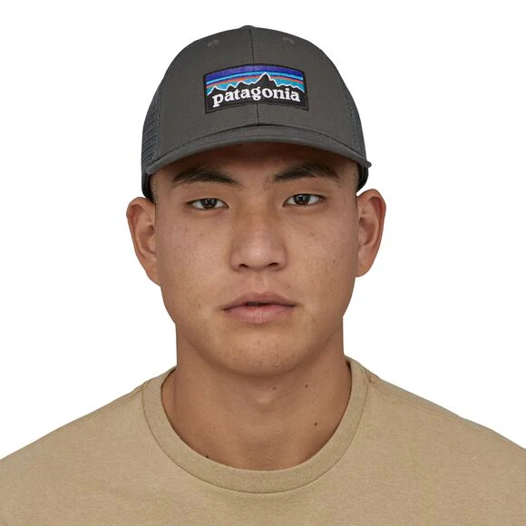 All Gender P6 Logo LoPro Trucker Hat - Forge Grey - Image 3