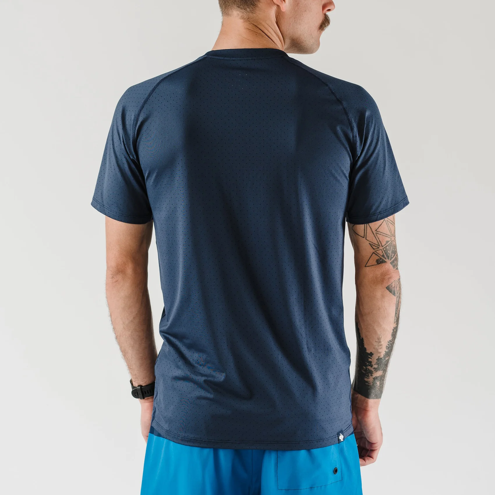 Men's EZ Tee Perf Short Sleeve Top - Dress Blues - Image 4