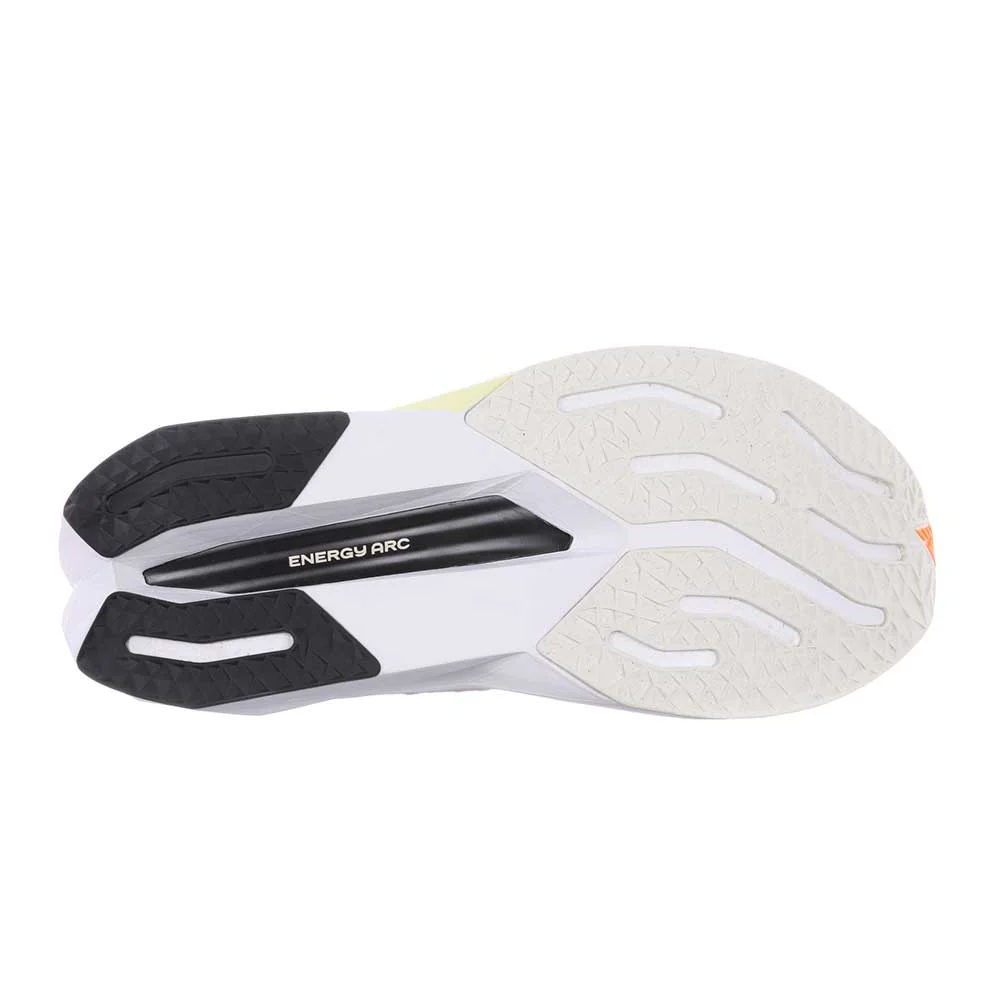 Men's FuelCell SuperComp Trainer v3 Running Shoe - Angora/Hot Mango - Regular (D) - Image 5
