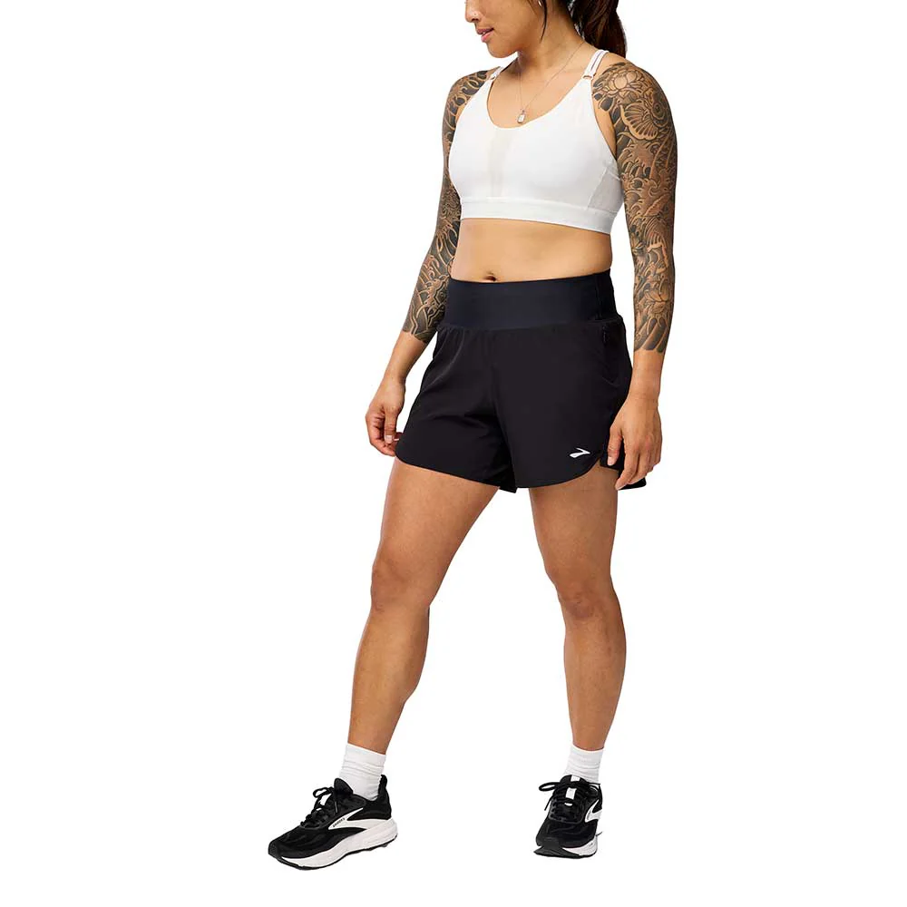 Women's Chaser 5" Short 2.0 - Black - Image 2