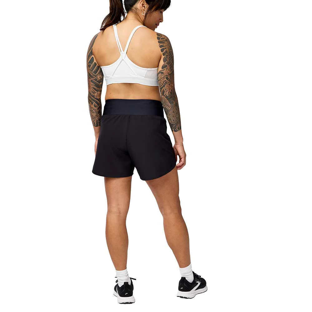 Women's Chaser 5" Short 2.0 - Black - Image 3
