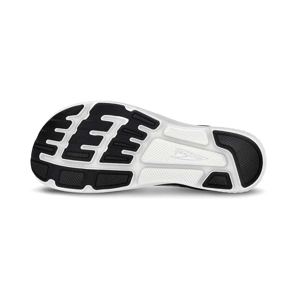 Women's Escalante 4 Running Shoe - Black - Regular (B) - Image 5
