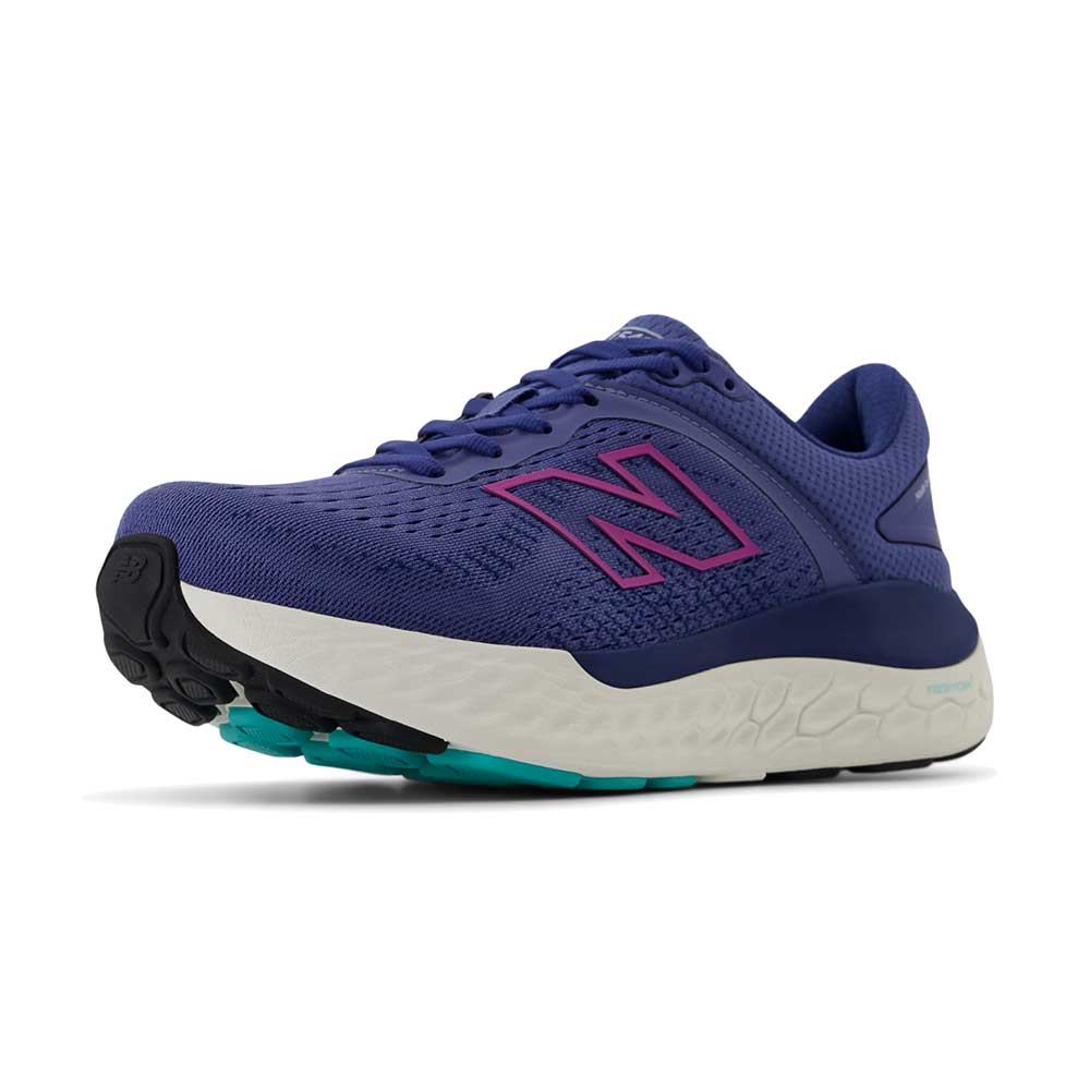 Women's Fresh Foam X 1540 v4 Running Shoe - Night Sky/Moon Shadow - Wide (D) - Image 4
