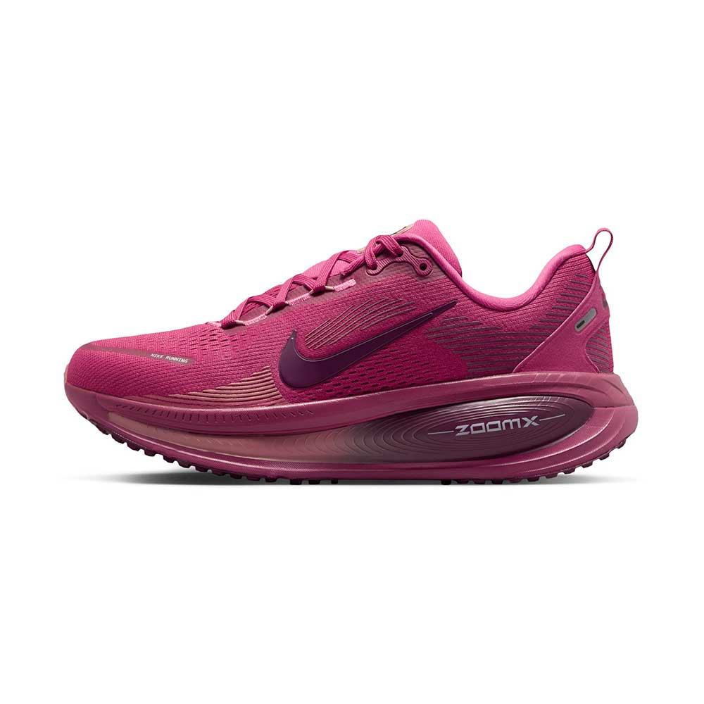 Women's Vomero 18 Running Shoe - Sweet Beet/Bordeaux Red/Stardust - Regular (B) - Image 3